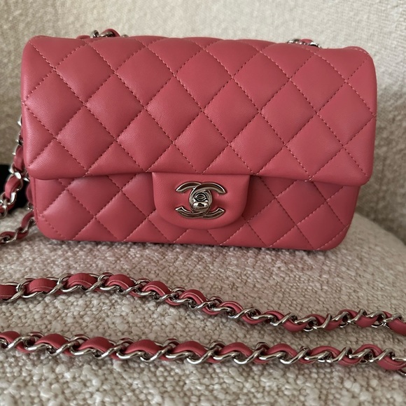 BNIB Chanel Classic Wallet On Chain 22P WOC Light Pink Caviar Crossbody  Wallet